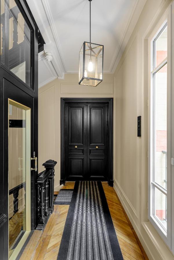Black Door Париж Екстер'єр фото